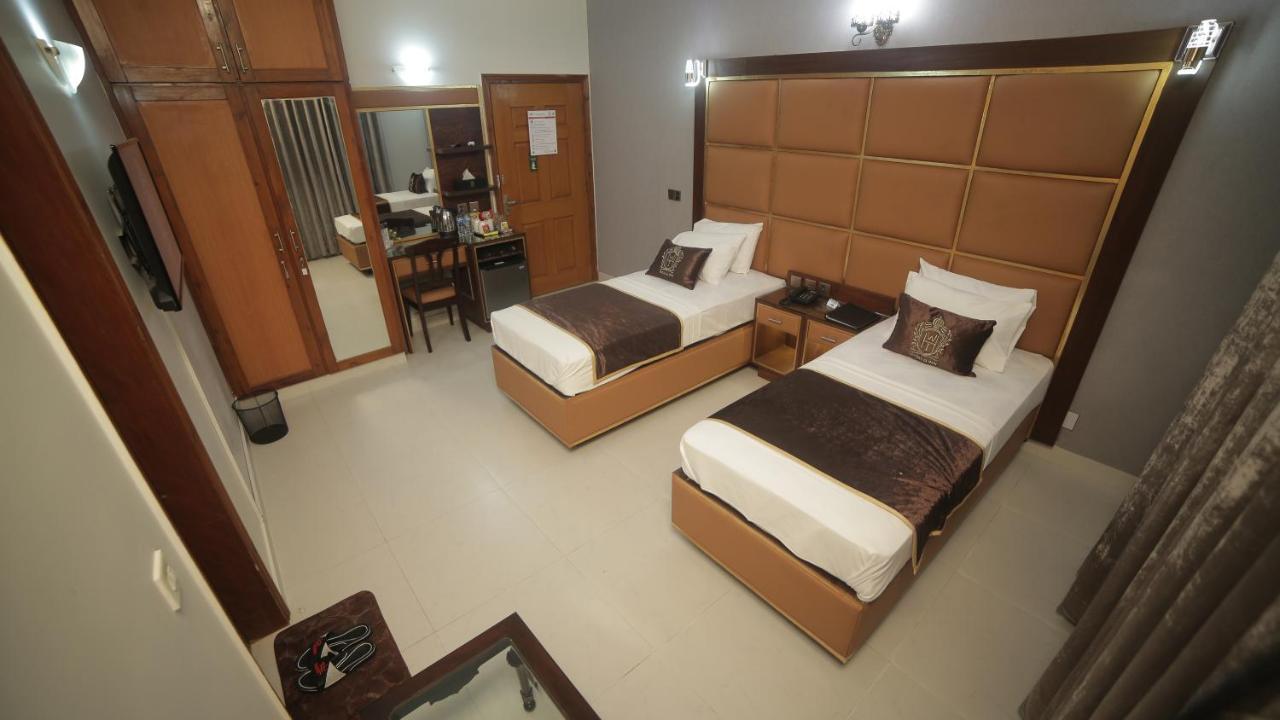 Four Squares Karachi Bed and Breakfast Eksteriør billede