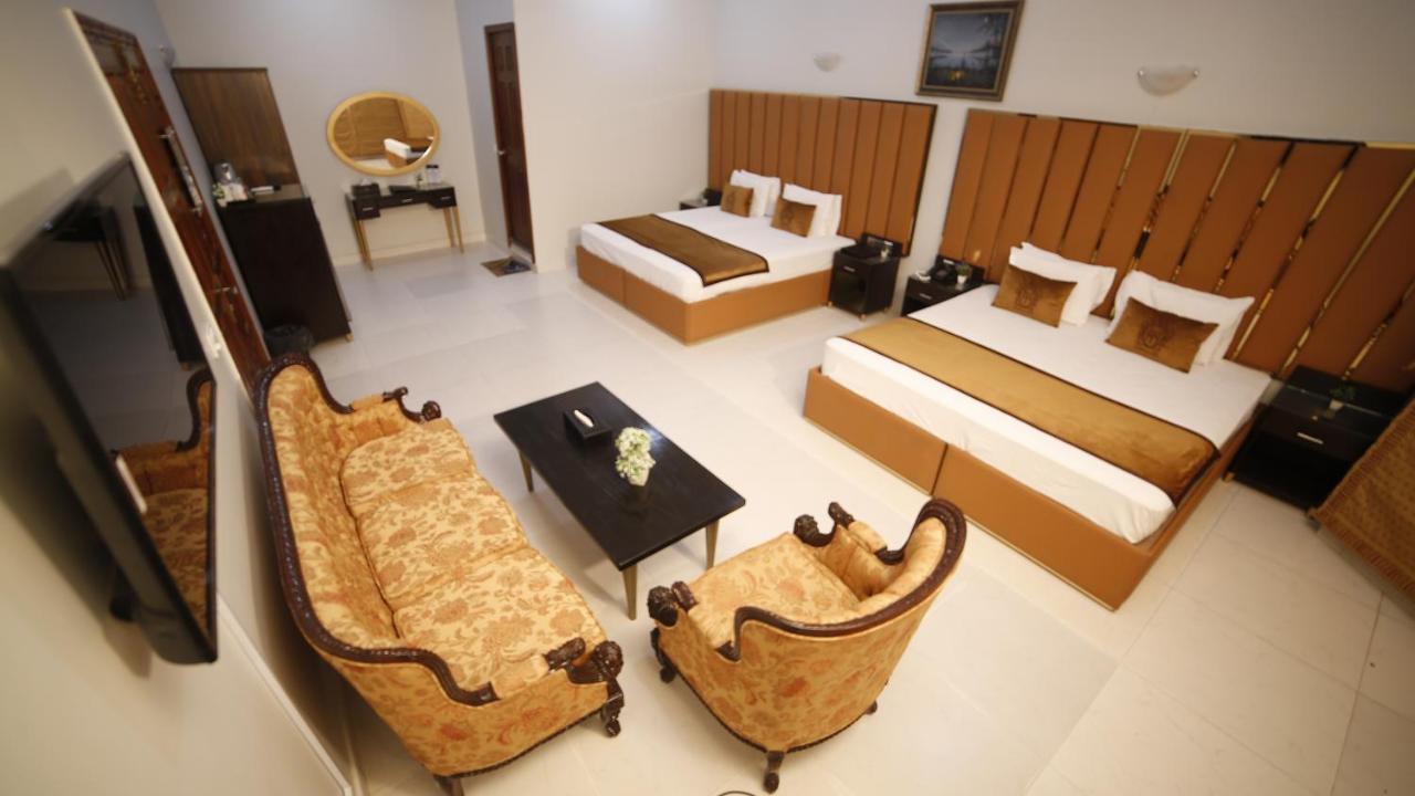 Four Squares Karachi Bed and Breakfast Eksteriør billede