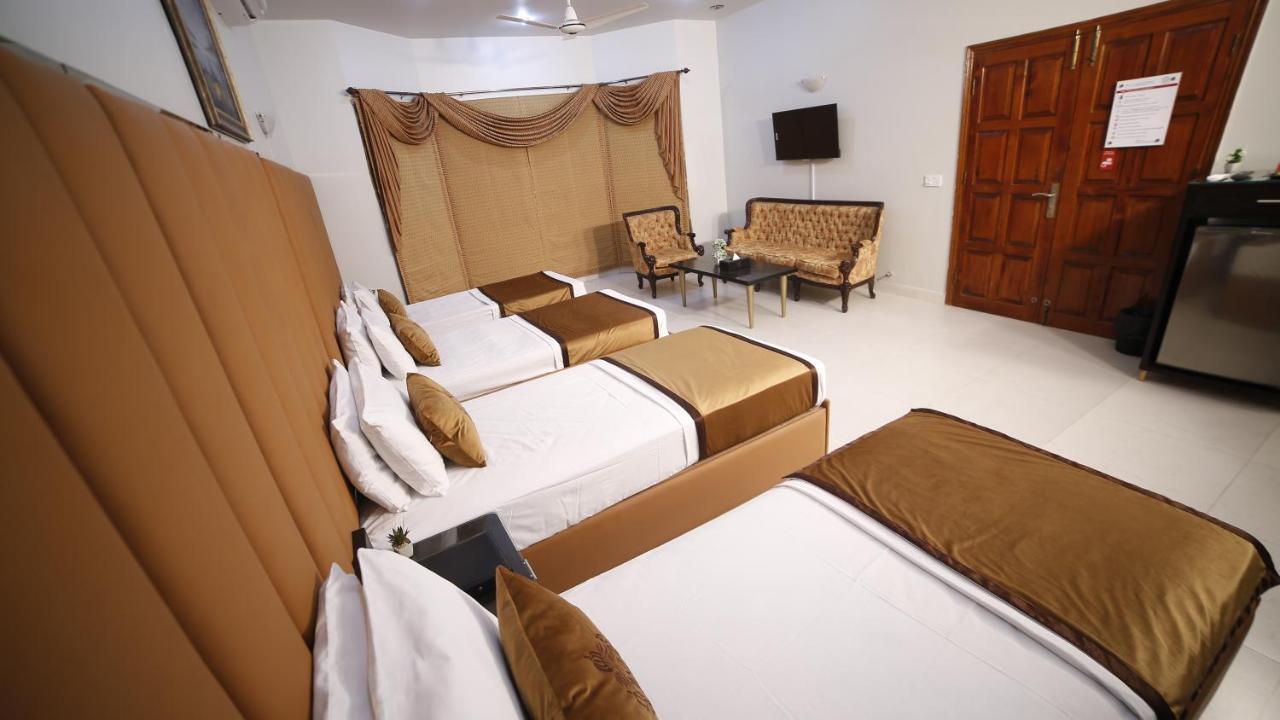 Four Squares Karachi Bed and Breakfast Eksteriør billede